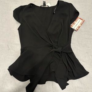 F21 NWT Black Front Wrap Blouse Size M Classic Heroine Collection